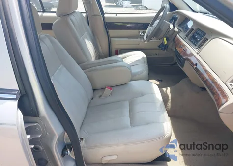 2009 Mercury Grand Marquis Ls (Fleet Only) from USA, damaged, VIN 2MEHM75VX9X632148